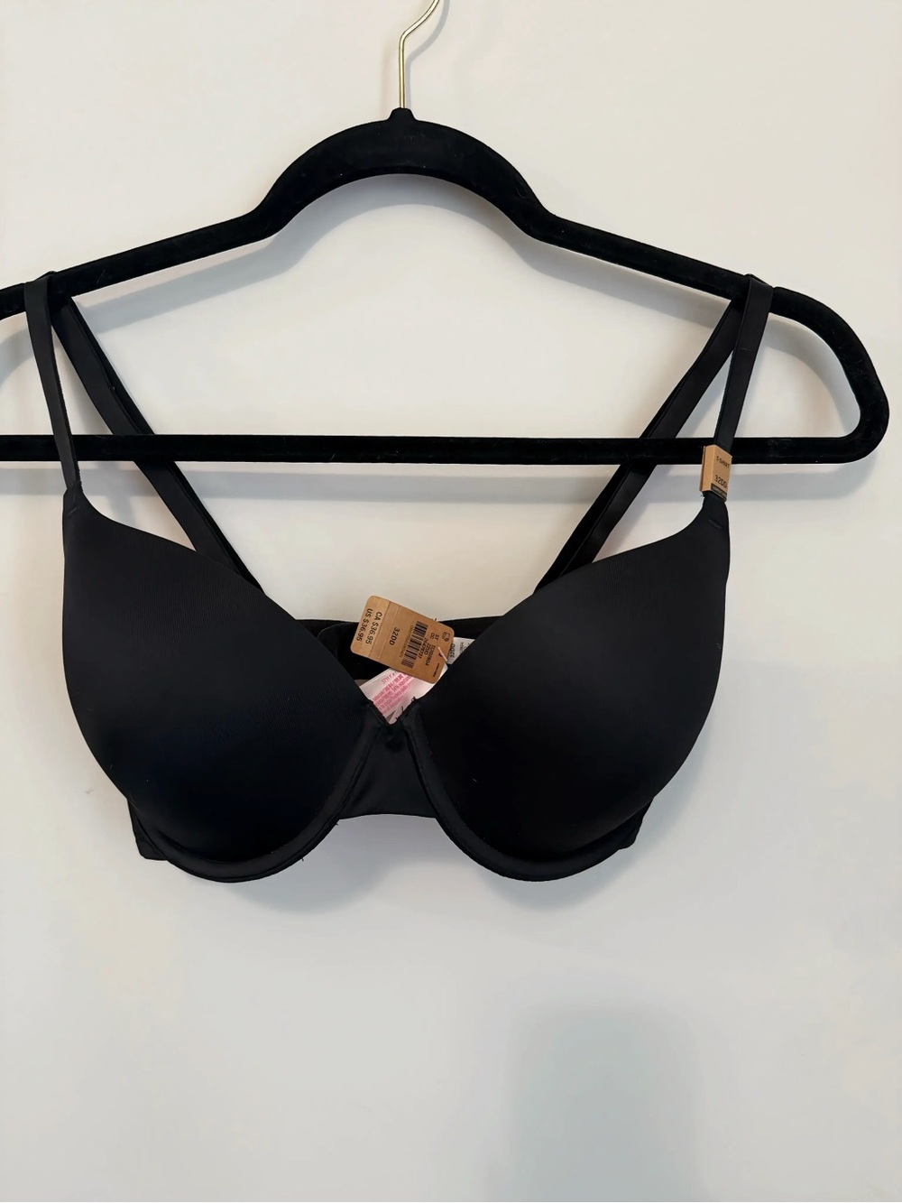 PINK Victoria's Secret Black T-Shirt Bra - Smooth Molded Cups